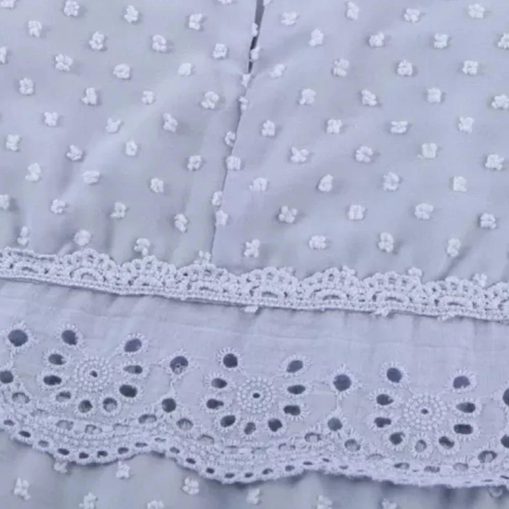 New boutique swiss dot flutter sleeve top - Picture 4 of 14